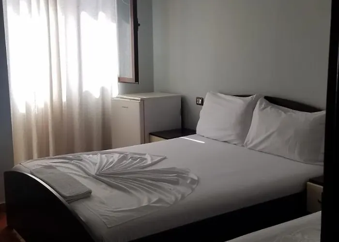 Kristal Hotel